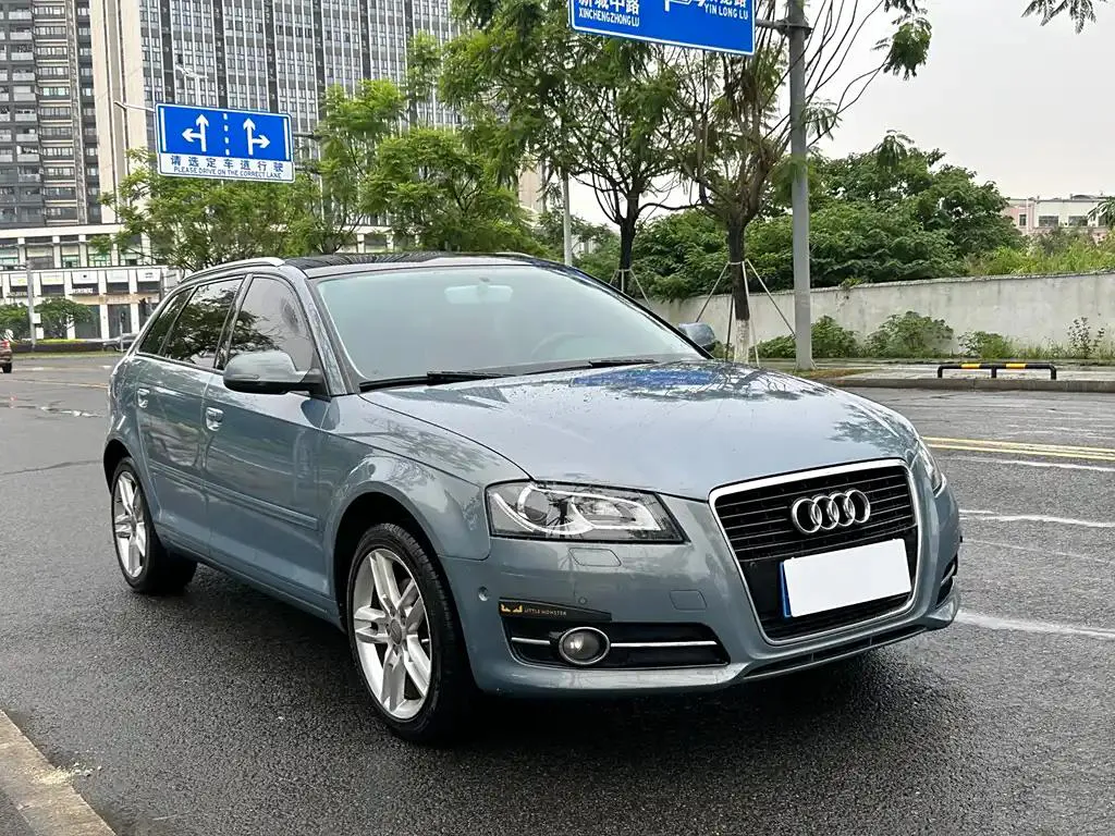 Audi A3 (imported) A3 (imported) 2012 Sportback 1.8T Luxury — Voir la photo 4