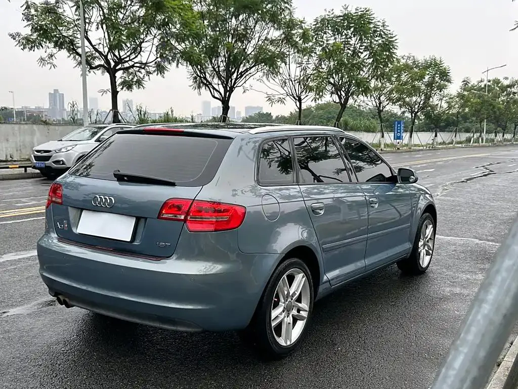 Audi A3 (imported) A3 (imported) 2012 Sportback 1.8T Luxury — Voir la photo 6