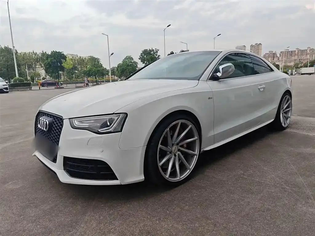 Audi A5 (imported) A5 (imported) 2012 2.0TFSI Coupe quattro — photo 1