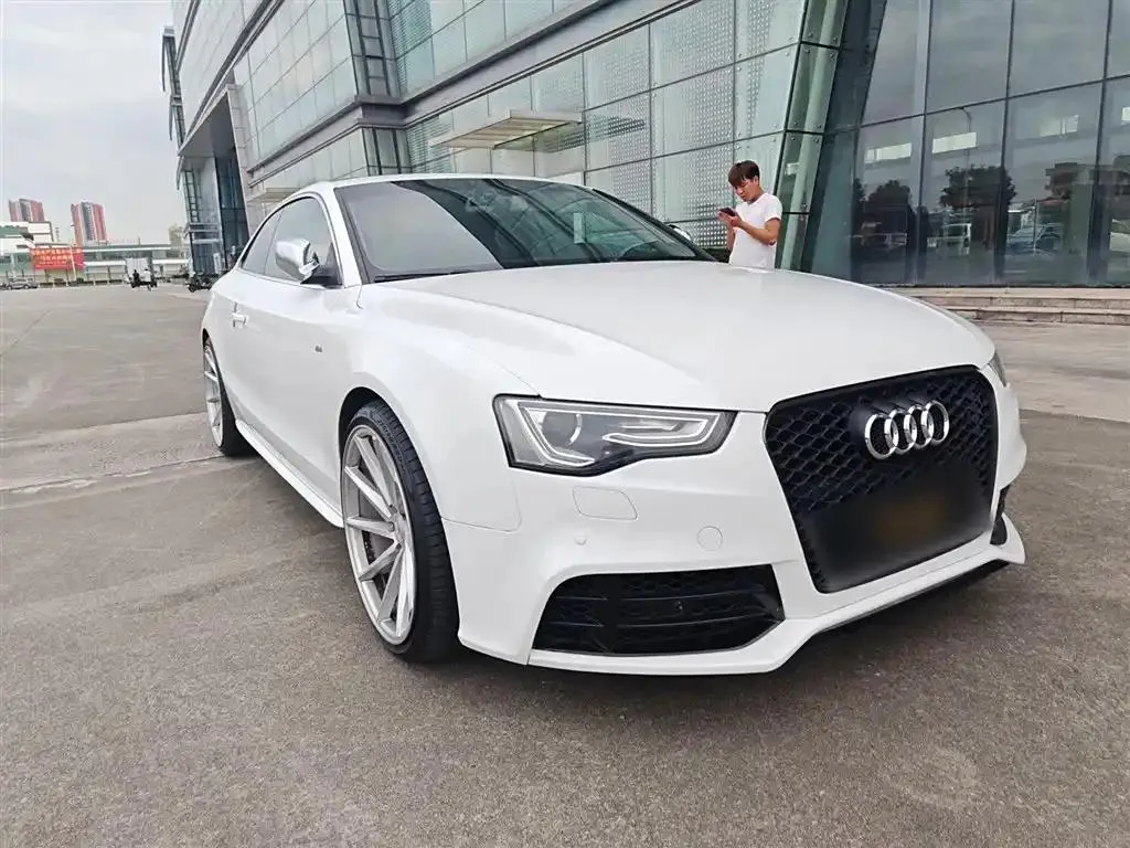 Audi A5 (imported) A5 (imported) 2012 2.0TFSI Coupe quattro — View photo 4