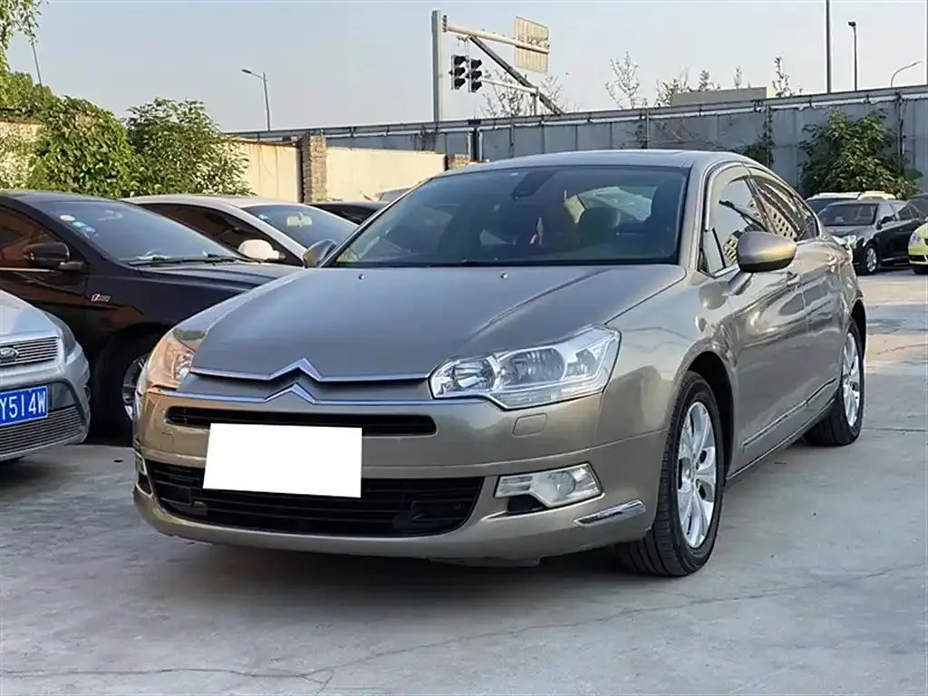 Citroen C5 C5 2010 2.3L Automatic Elegant Edition — photo 1