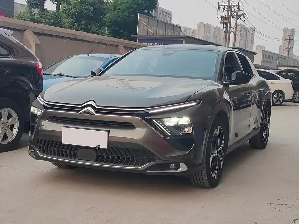 Citroen C5 X C5 X 2021 1.6T Extraordinary — photo 1