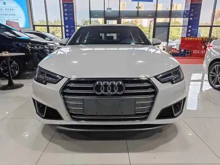 Audi A4L A4L 2019 40 TFSI Sports National V — Ver foto 2