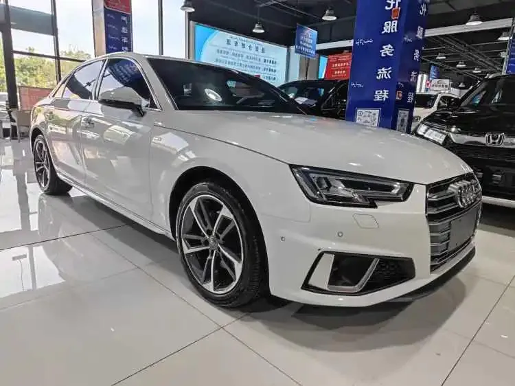 Audi A4L A4L 2019 40 TFSI Sports National V — Ver foto 3