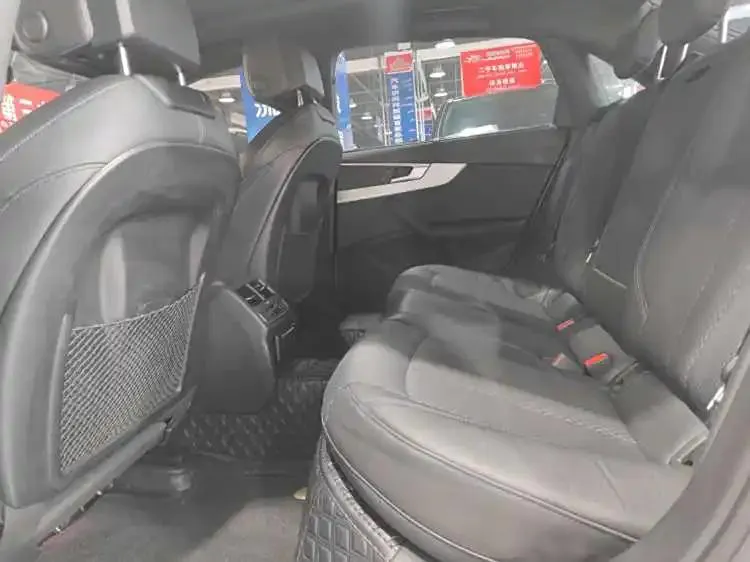 Audi A4L A4L 2019 40 TFSI Sports National V — Ver foto 6