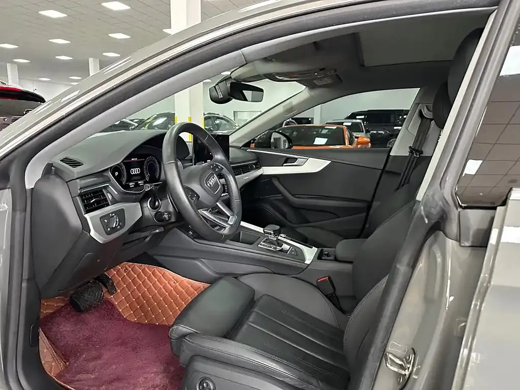 Audi A5 (imported) A5 (imported) 2021 Sportback 45 TFSI quattro Selected Dynamic Edition — View photo 6