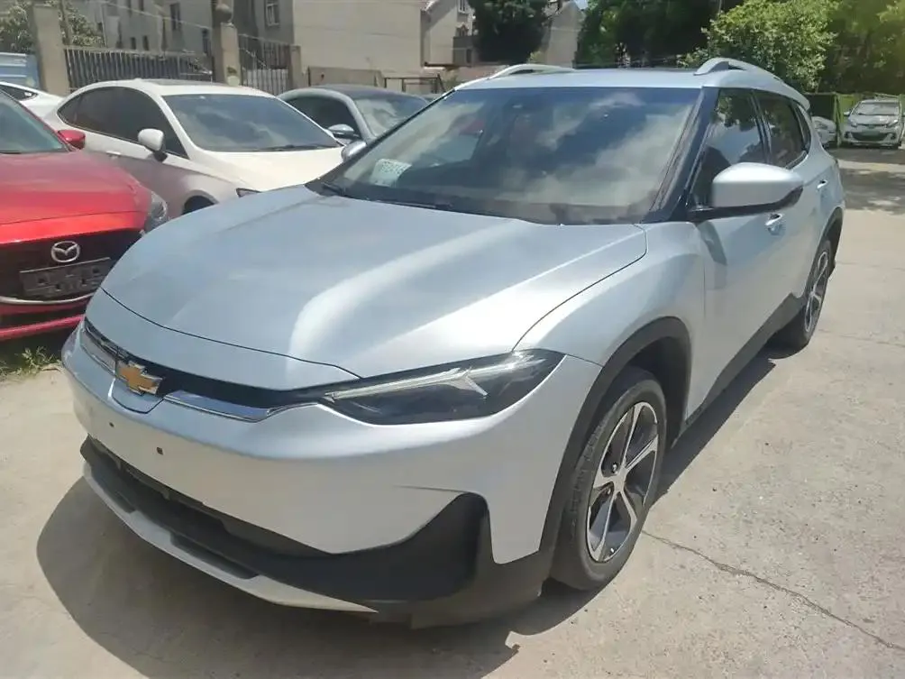 Chevrolet Chevrolet Menlo — Синий