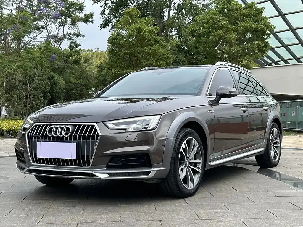 Audi A4 (imported) A4 (imported) 2017 45 TFSI allroad quattro sports — photo 1