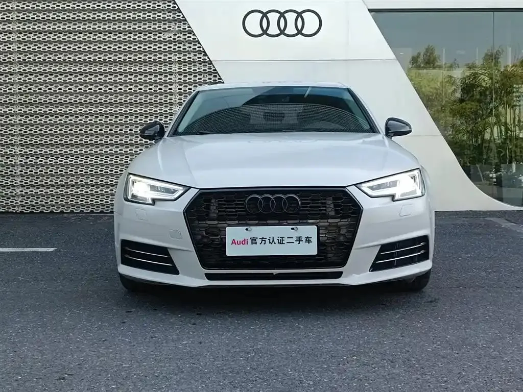 Audi A4L A4L 2017 Plus 45 TFSI quattro Style Edition — View photo 2