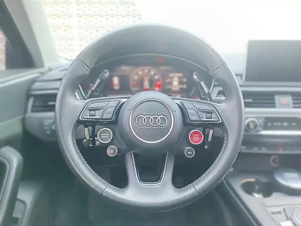 Audi A4L A4L 2017 Plus 45 TFSI quattro Style Edition — View photo 3