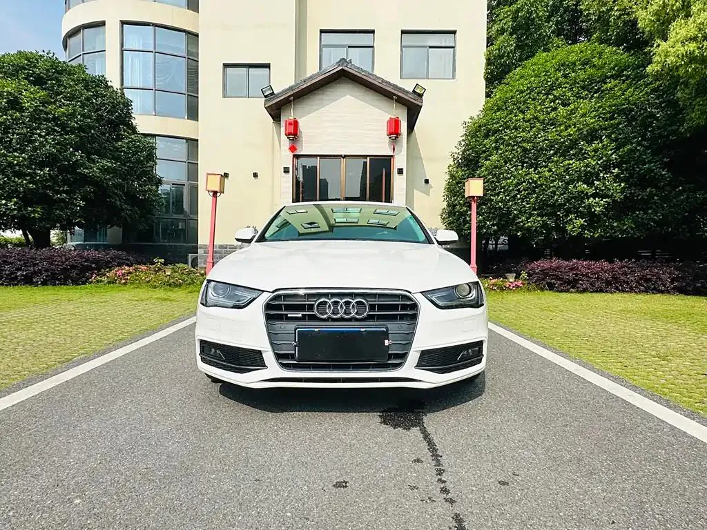 Audi A4L A4L 2013 40 TFSI quattro sports model — View photo 2