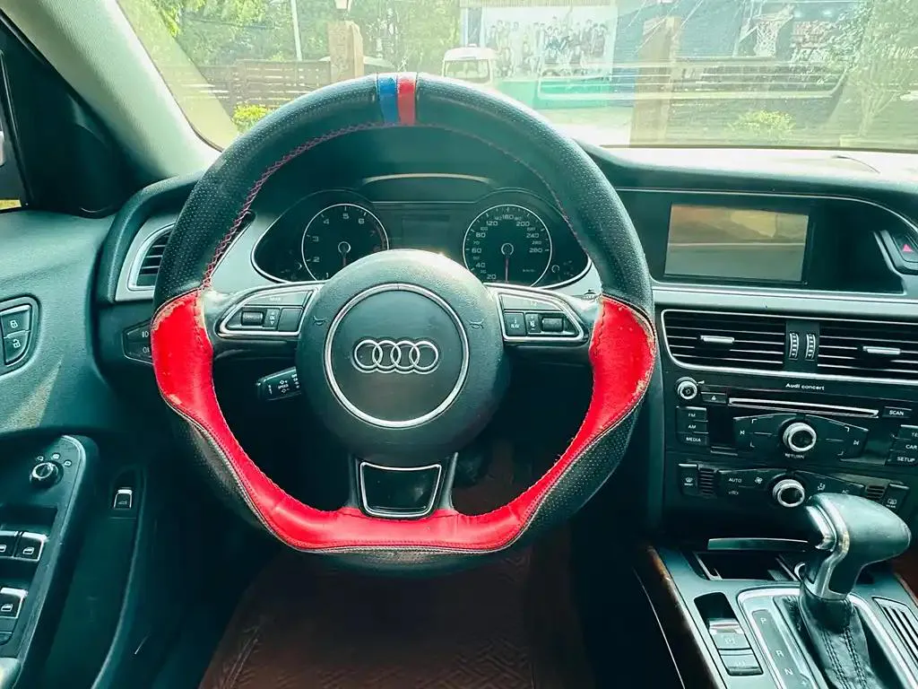 Audi A4L A4L 2013 40 TFSI quattro sports model — View photo 3