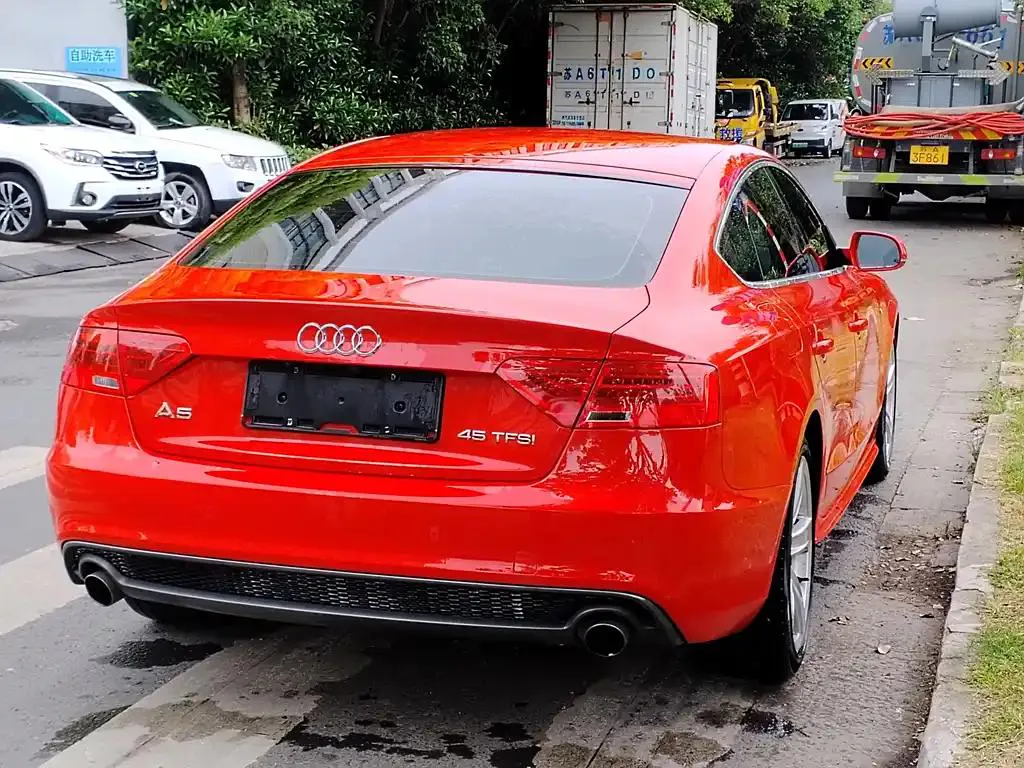 Audi A5 (imported) A5 (imported) 2016 Sportback 45 TFSI Comfort Edition — Voir la photo 2