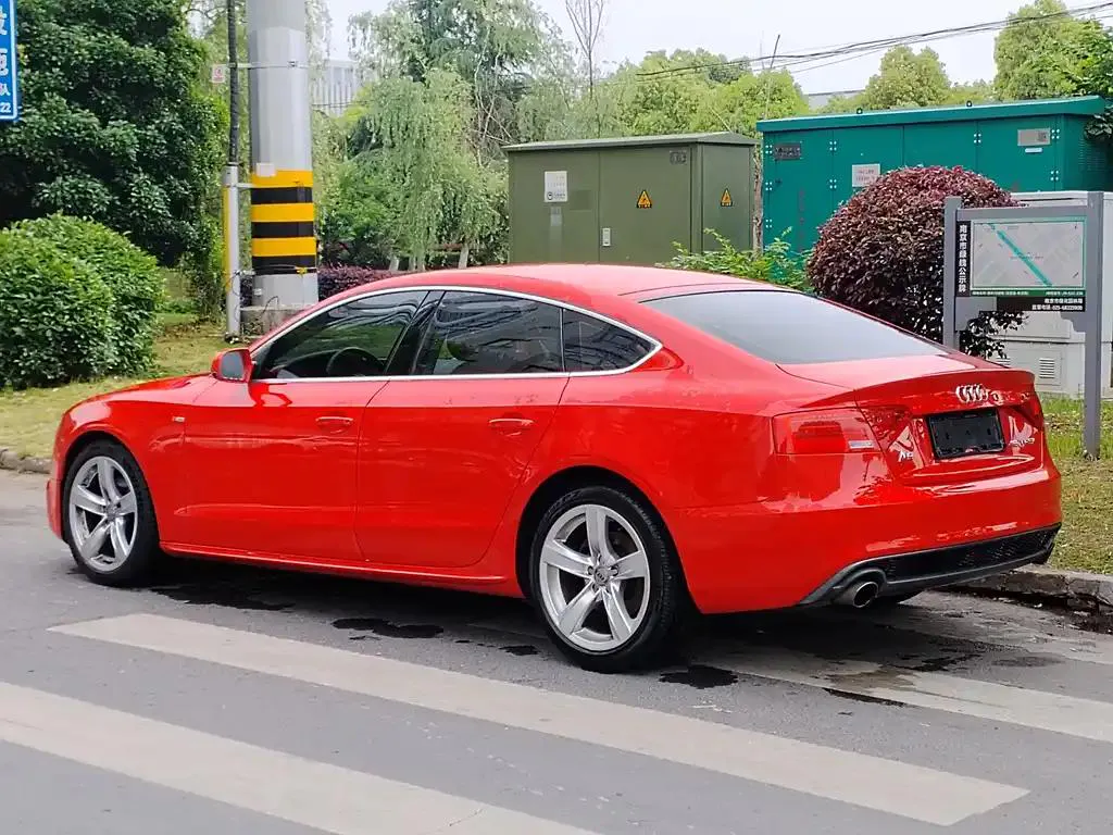 Audi A5 (imported) A5 (imported) 2016 Sportback 45 TFSI Comfort Edition — Voir la photo 5