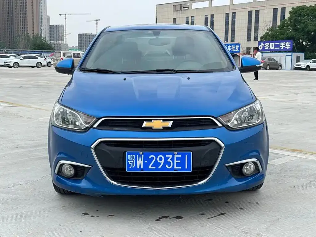 Chevrolet Chevrolet Aveo — Azul