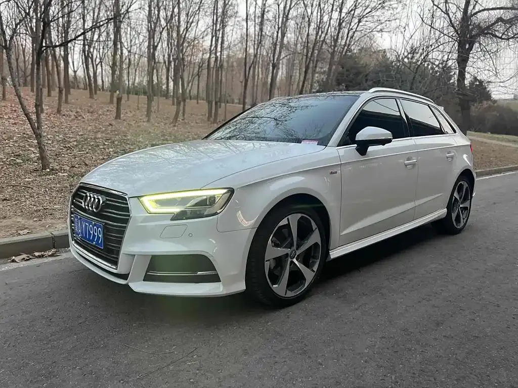 Audi A3 A3 2019 Sportback 35 TFSI Sports National VI — Ver foto 2