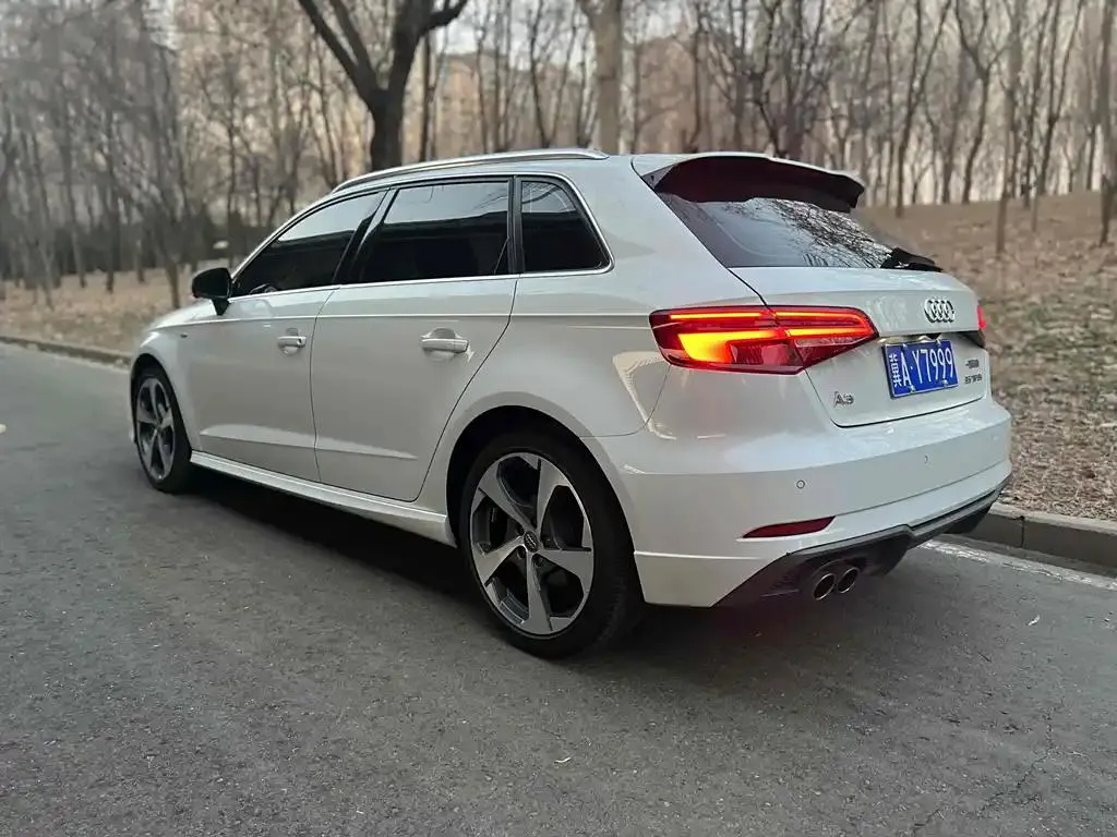 Audi A3 A3 2019 Sportback 35 TFSI Sports National VI — Ver foto 5