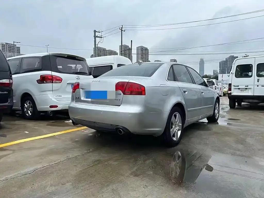 Audi A4 A4 2008 1.8T Automatic Luxury — Ver foto 3
