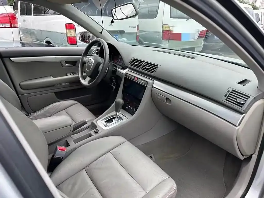 Audi A4 A4 2008 1.8T Automatic Luxury — Ver foto 6