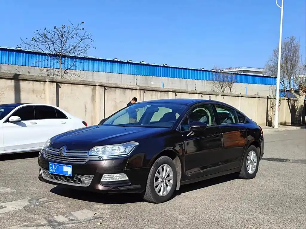 Citroen C5 C5 2014 2.0L Automatic Premium Edition — photo 1