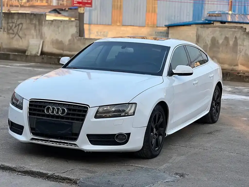 Audi A5 (imported) A5 (imported) 2010 2.0TFSI Sportback Luxury — photo 1
