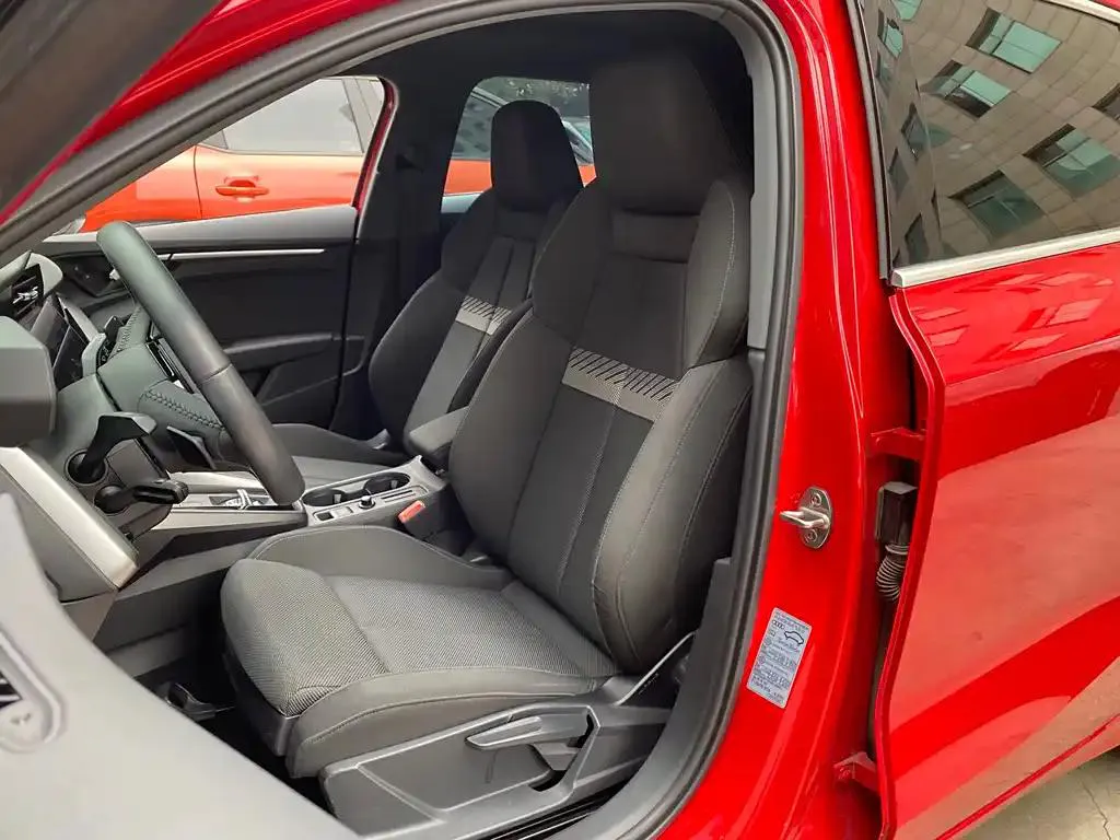 Audi A3 A3 2021 Sportback 35 TFSI Progressive Elegance — View photo 3