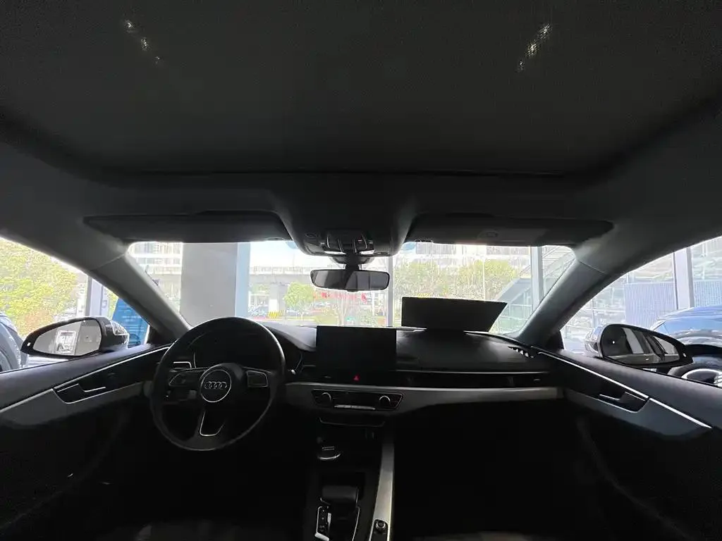 Audi A5 (imported) A5 (imported) 2021 Sportback 40 TFSI Stylish and dynamic version — Voir la photo 6