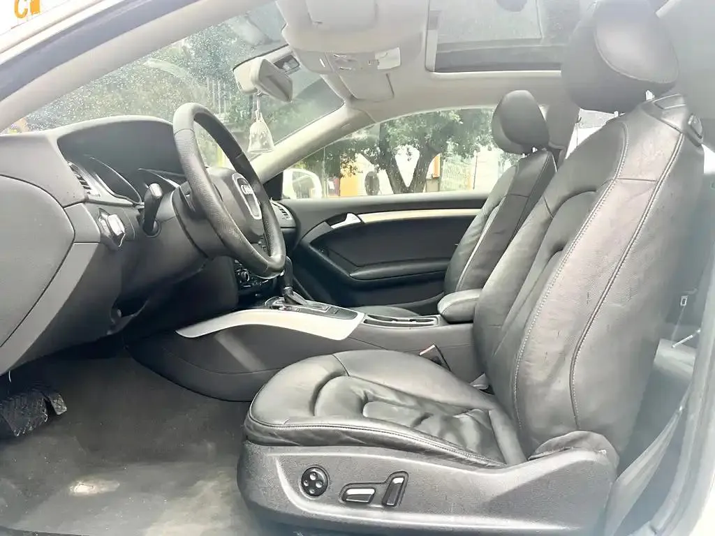 Audi A5 (imported) A5 (imported) 2012 2.0TFSI Coupe — Ver foto 4