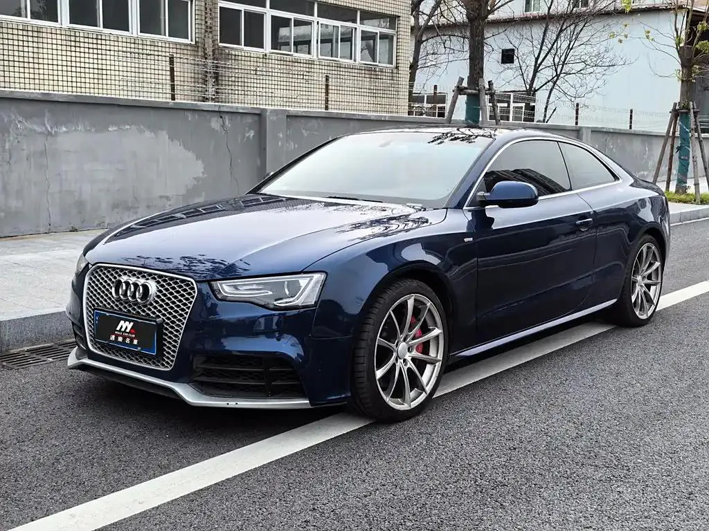 Audi A5 (imported) A5 (imported) 2013 Coupe 40 TFSI quattro — photo 1