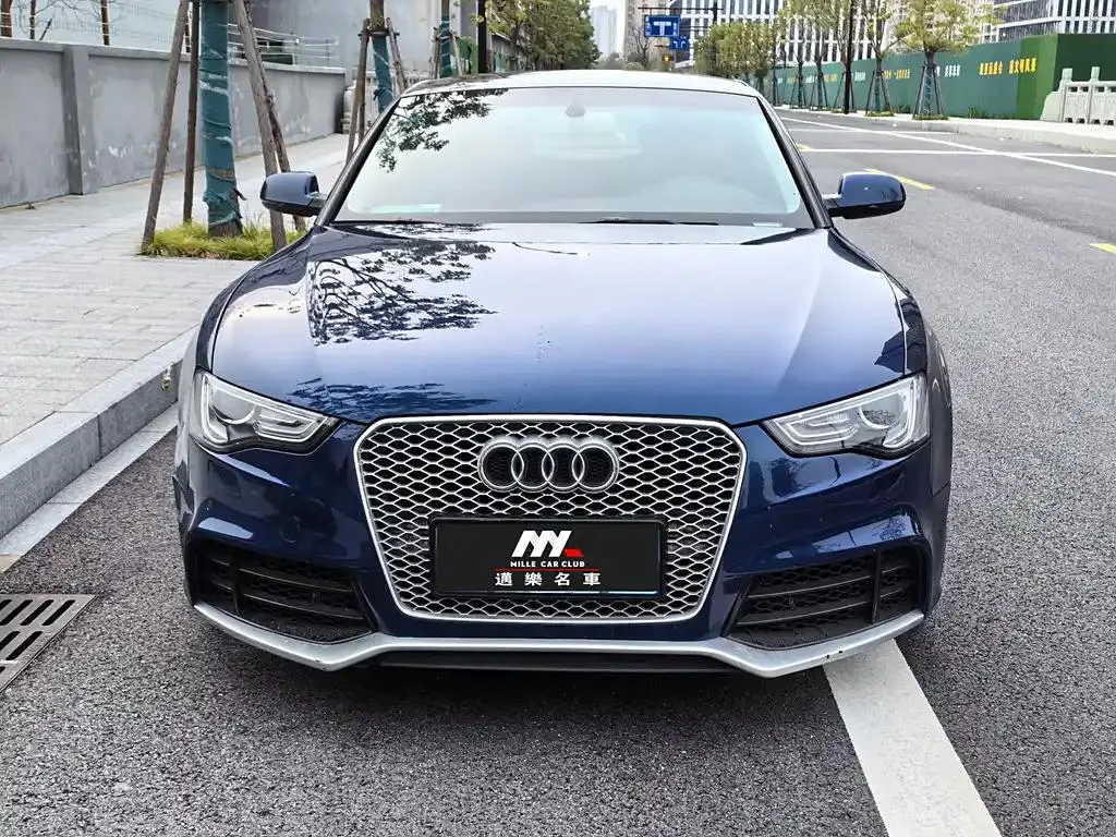 Audi A5 (imported) A5 (imported) 2013 Coupe 40 TFSI quattro — Смотреть фото 2