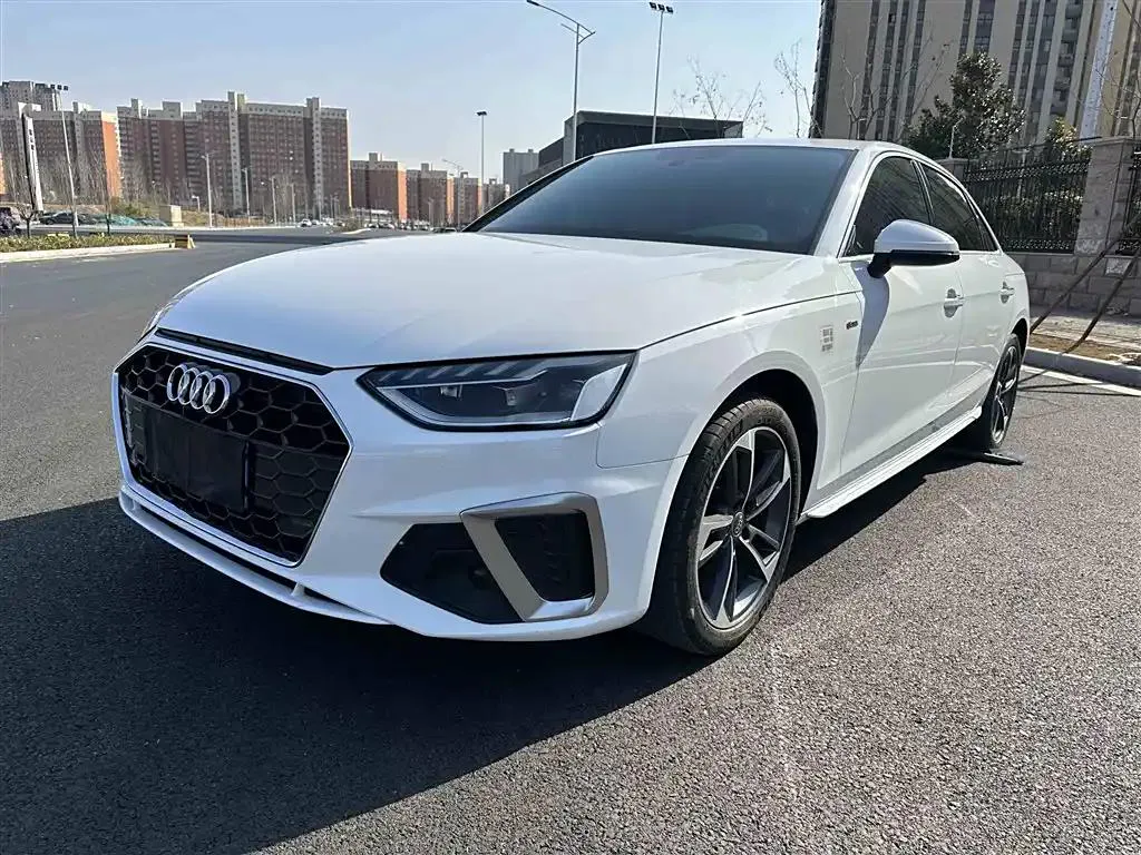 Audi A4L A4L 2022 40 TFSI Stylish and Dynamic Edition — photo 1