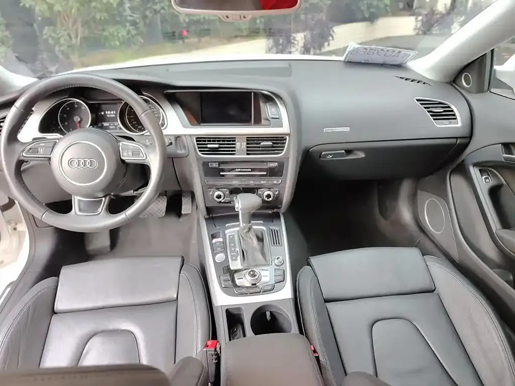 Audi A5 (imported) A5 (imported) 2013 Coupe 50 TFSI quattro Style Edition — Voir la photo 3