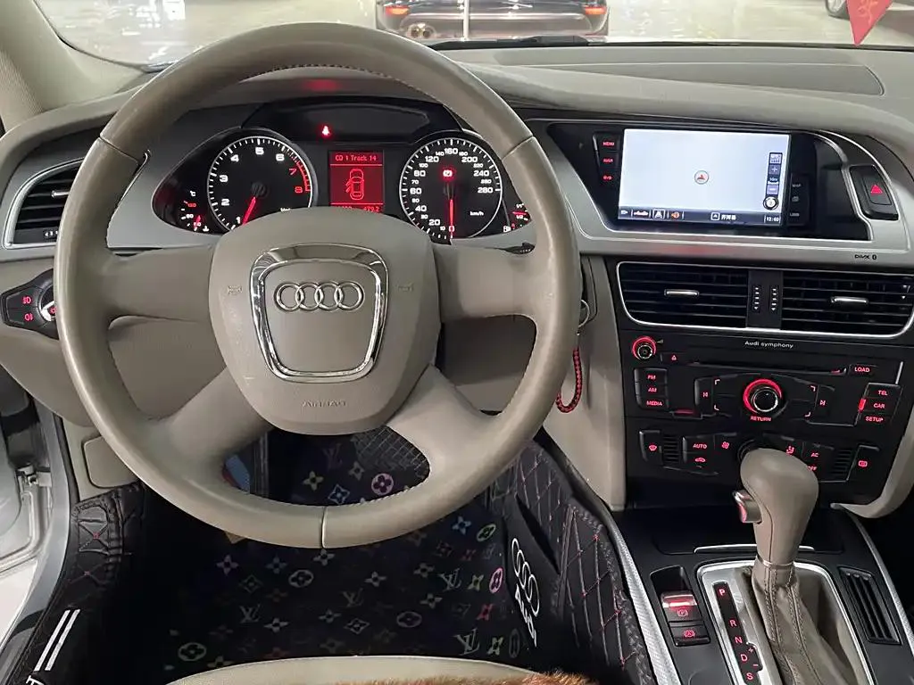 Audi A4L A4L 2010 2 TFSI Comfort Edition — Ver foto 3