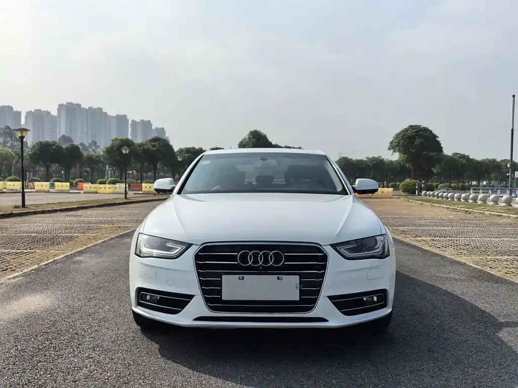 Audi A4L A4L 2016 35 TFSI Automatic Standard Model — عرض الصورة 2