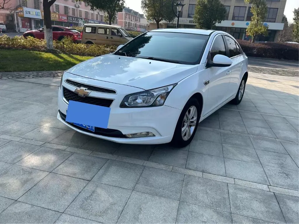 Chevrolet Cruze Cruze 2015 1.5L Classic SE MT — photo 1
