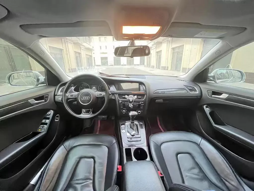 Audi A4L A4L 2015 35 TFSI Automatic Comfort — View photo 6