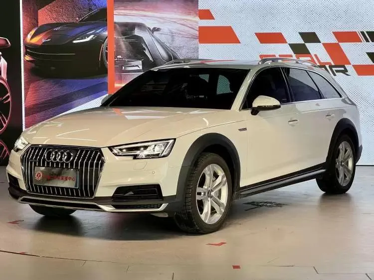 Audi Audi A4 (imported) — Белый