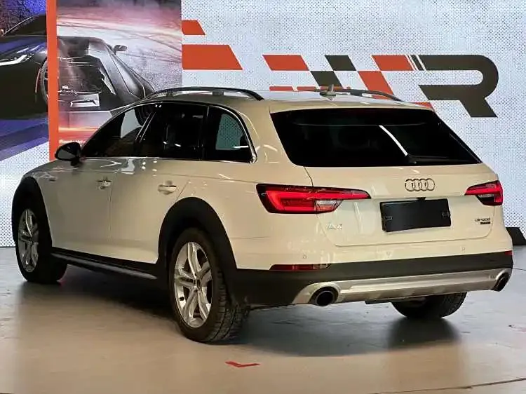 Audi A4 (imported) A4 (imported) 2019 45 TFSI allroad quattro Fashion — Ver foto 6