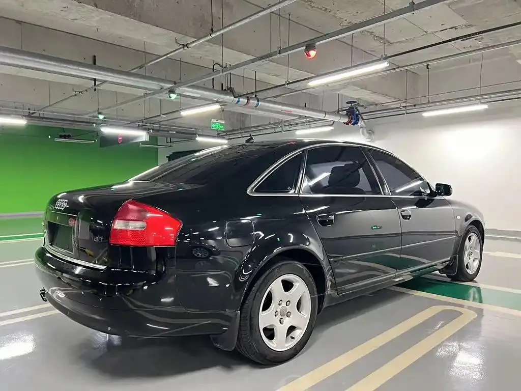 Audi A6 A6 2004 2.8L Executive Edition — Voir la photo 3