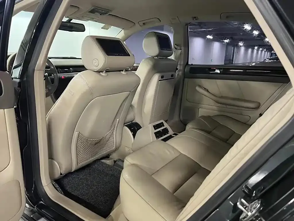 Audi A6 A6 2004 2.8L Executive Edition — Voir la photo 6