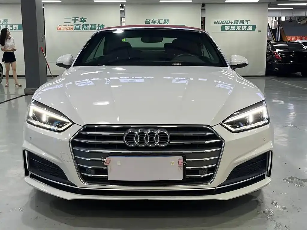 Audi A5 (imported) A5 (imported) 2019 Cabriolet 40 TFSI Fashionable National V — Voir la photo 2