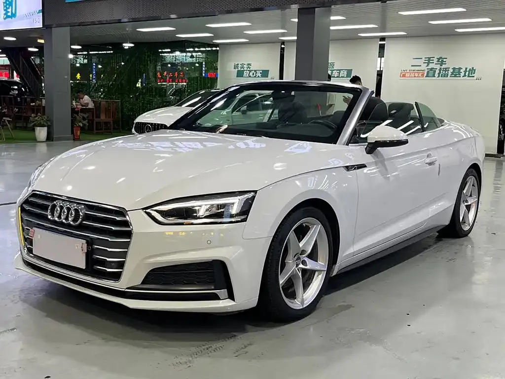 Audi A5 (imported) A5 (imported) 2019 Cabriolet 40 TFSI Fashionable National V — Voir la photo 6