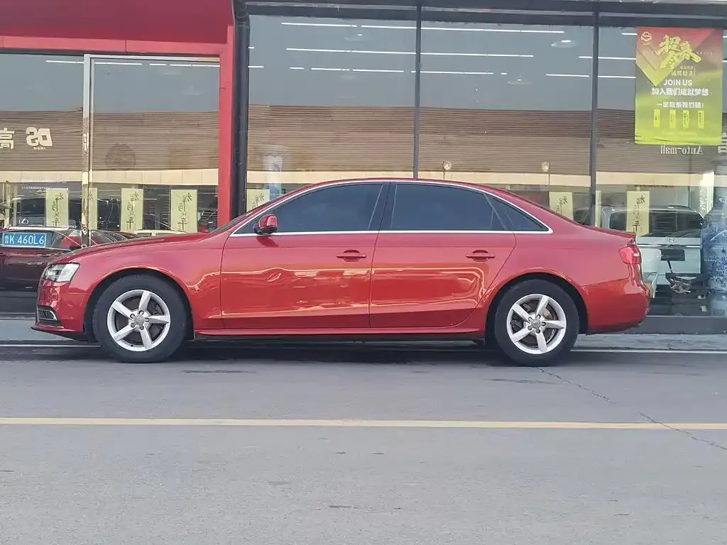 Audi A4L A4L 2013 35 TFSI Automatic Comfort — View photo 3