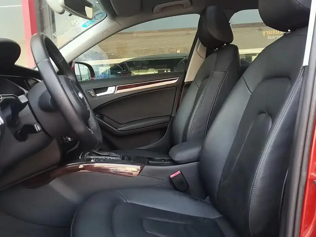 Audi A4L A4L 2013 35 TFSI Automatic Comfort — View photo 5