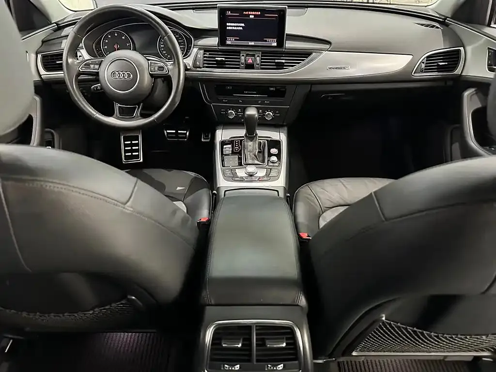 Audi A6 A6 2017 3.0T allroad quattro — Voir la photo 4