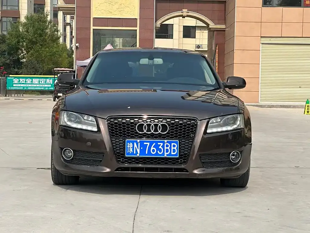 Audi A5 (imported) A5 (imported) 2010 2.0TFSI Sportback Comfort Edition — عرض الصورة 2