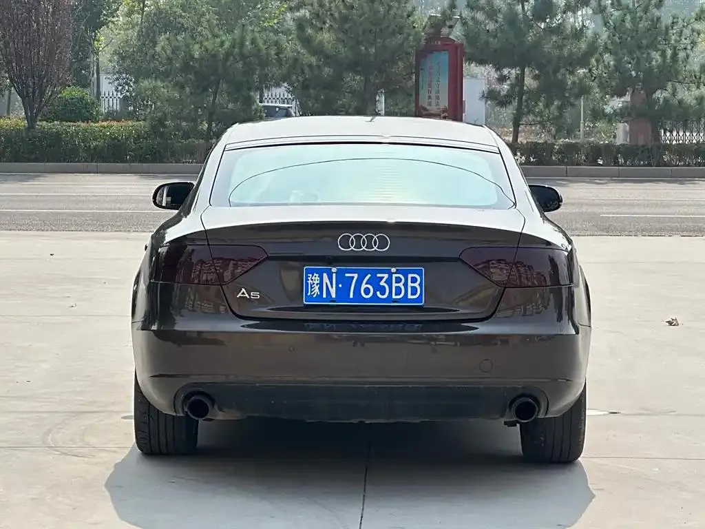 Audi A5 (imported) A5 (imported) 2010 2.0TFSI Sportback Comfort Edition — عرض الصورة 3