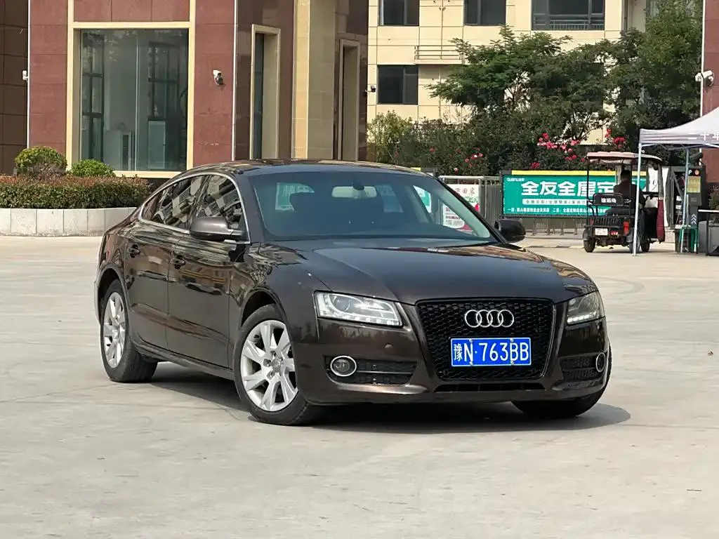 Audi A5 (imported) A5 (imported) 2010 2.0TFSI Sportback Comfort Edition — عرض الصورة 4