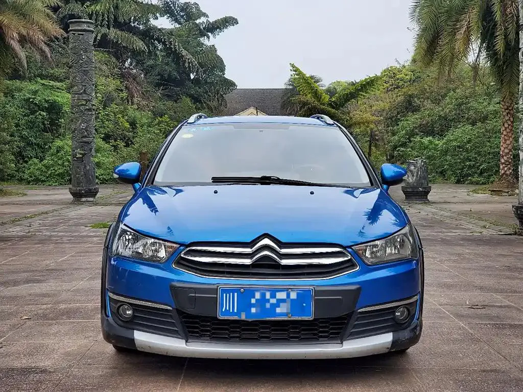 Citroen C-Quatre C-Quatre 2013 facelift CROSS 1.6L automatic — photo 1