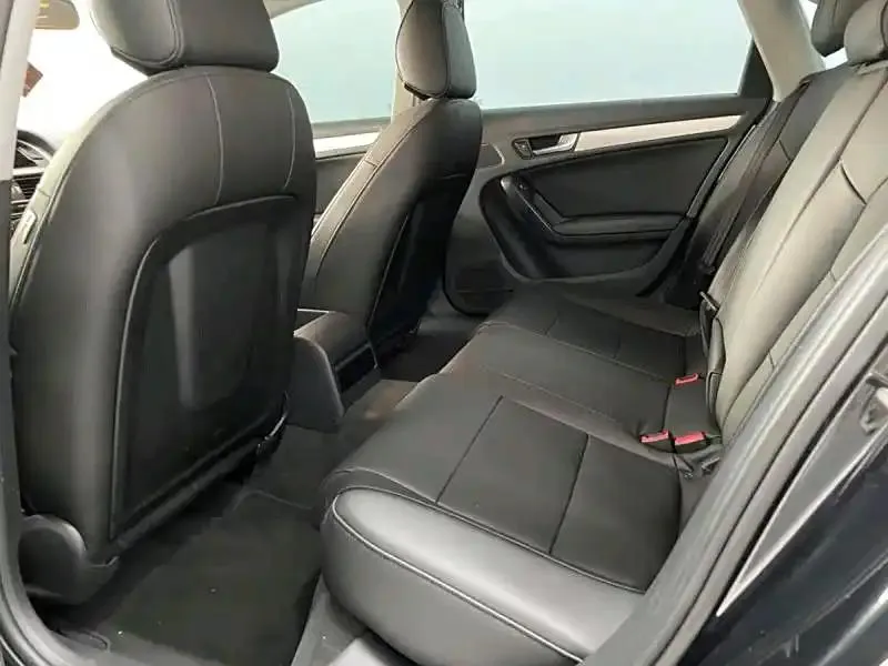 Audi A4 (imported) A4 (imported) 2013 40 TFSI allroad quattro luxury model — Ver foto 4